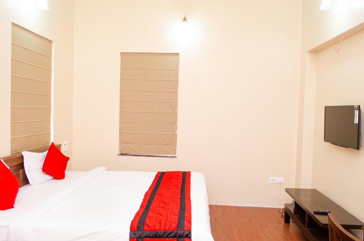 Oyo 7187 Earth Aromaa Hotell Kolkata Eksteriør bilde